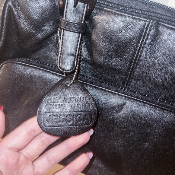 COPY - Authentic Vintage Leather shoulder bag - Picture 3 of 5